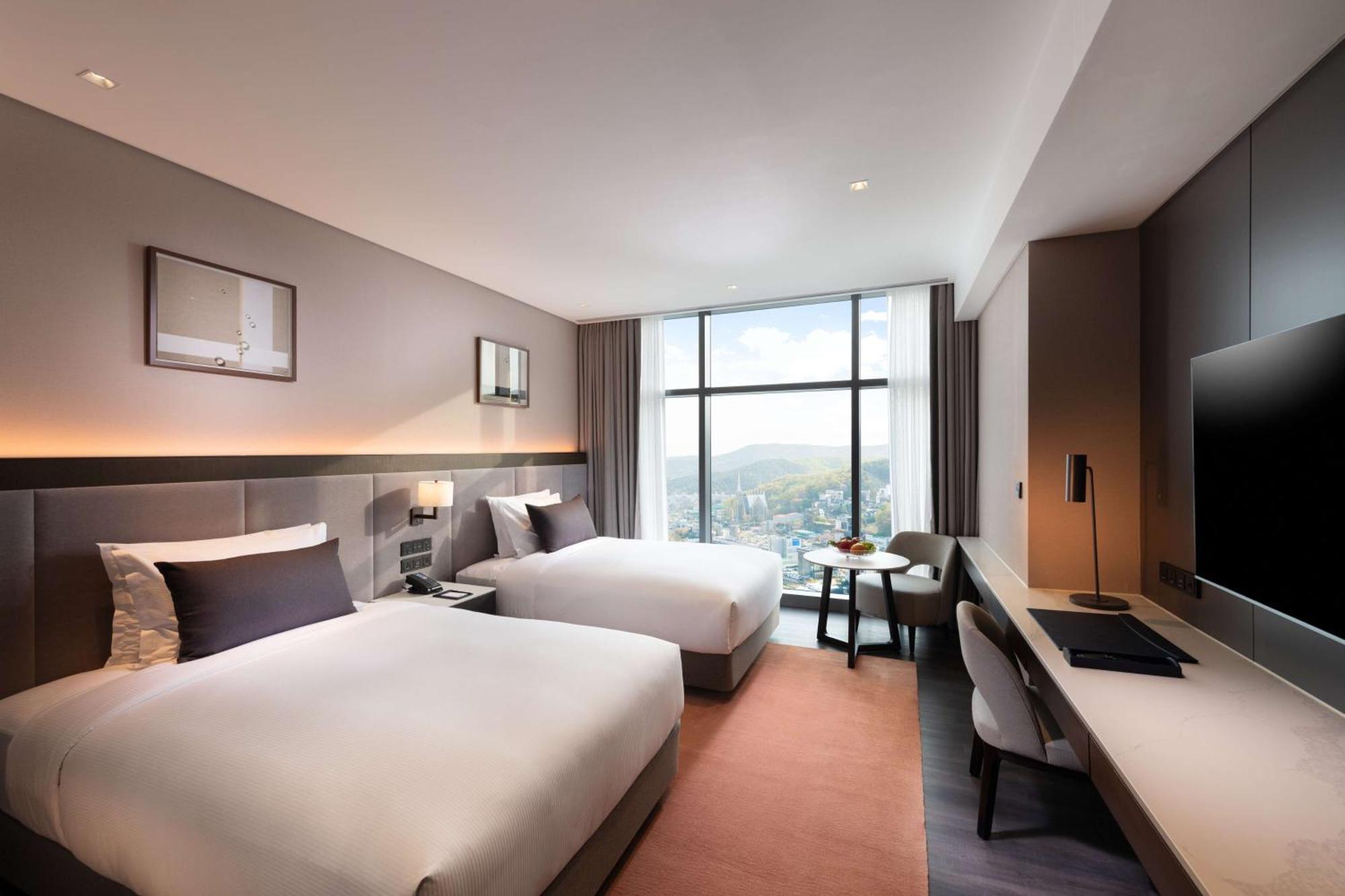 Doubletree By Hilton Seoul Pangyo Hotel Seongnam Exterior photo